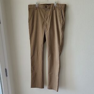 INDIAN TERRAIN Sz 34 Kansas Regular Fit Tan Chinos Classic Style Straight Leg